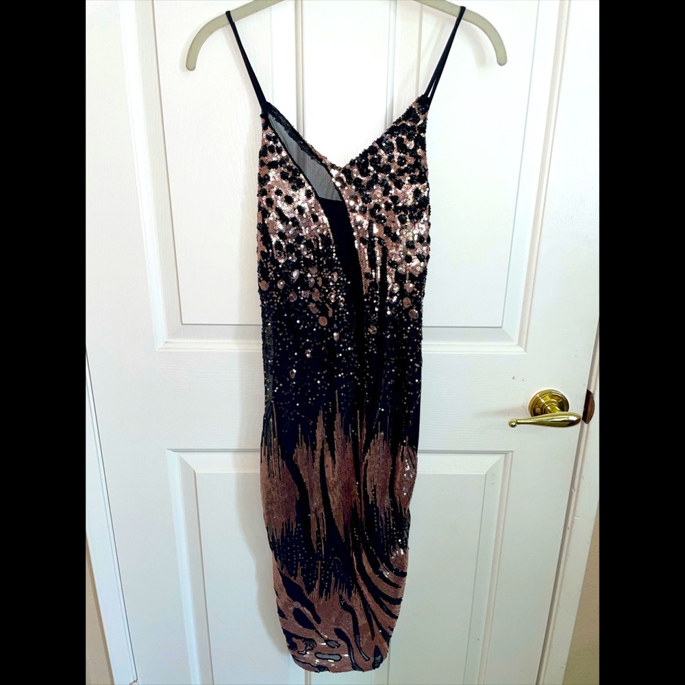 NWOT very unique sparkly dress